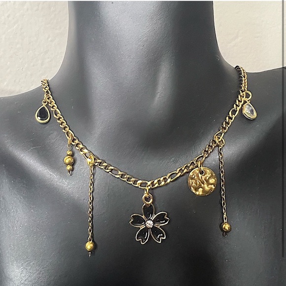 LIVE SHOW NOTIFICATION 📢 - Picture 14 of 15